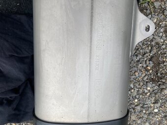 Vyfuk na suzuki v strom 1000 - 2