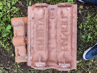 Střešní tašky KM Beta EN490 - 2