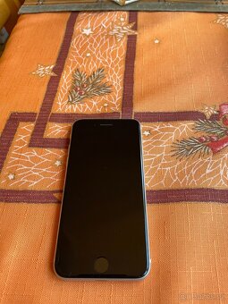 Apple iPhone SE 2020 64GB White, třída A - 2