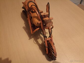 Dřevěný model motocyklu - 2