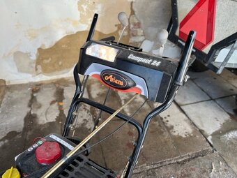 Pasova snezna freza Ariens Compact 24" - 2