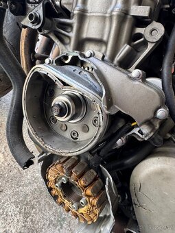 Honda Hornet 600 Díly - 2