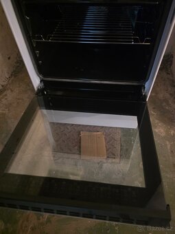 Dobry den prodám sporak - 2