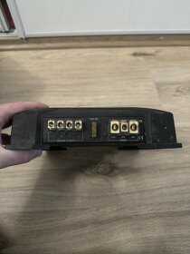 Zesilovač JBL a subofer PIONER - 2