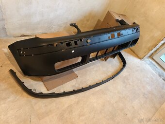 Přední nárazník na Volkswagen golf - 2