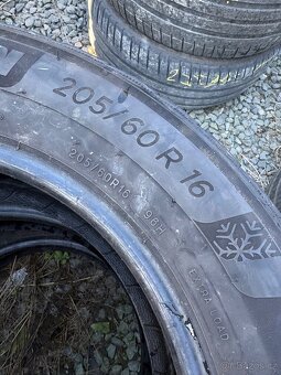 205/60r16 Michelin - 2
