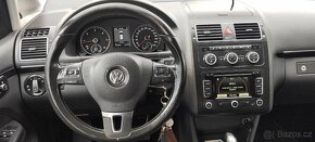 Volkswagen Touran, 2.0tdi, 7mist, 2014, kůže,DSG, tažné - 2