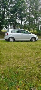 Wolkswagen Golf Plus - 2