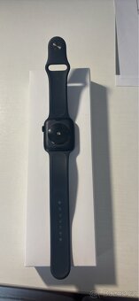 Apple Watch SE 2. generace 44mm - 2
