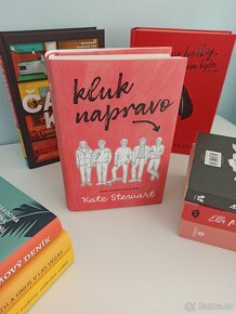 Kluk napravo - Kate Stewart - 2