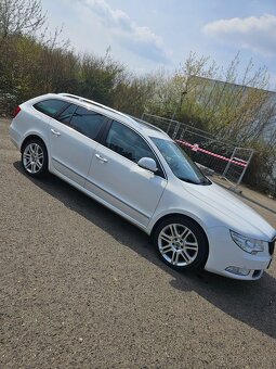 Škoda Superb 2.0 tdi 125kw 4x4 - 2