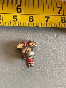 Stříbrný přívěsek Minnie - 2
