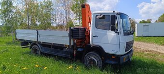 Mercedes-Benz valník a hydraulicka ruka - 2
