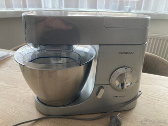 Kuchyňský robot KENWOOD - 2