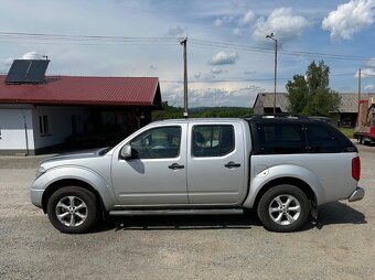 NISSAN NAVARA DOUBLE-CAB 2.5 DCI - 2