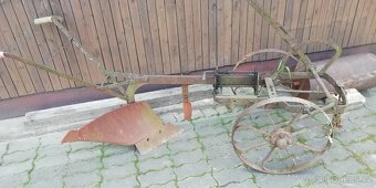 NESENÉ BRÁNY ZA TK 14, záběr.180cm,koňský pluh - 2