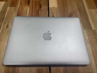Apple MacBook Pro 13 (Early-2015) - 2