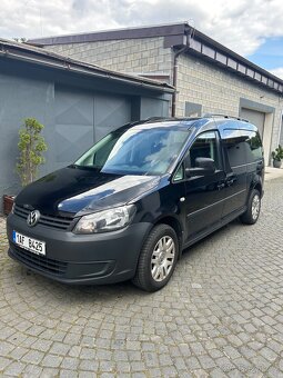 Volkswagen Caddy Maxi 2.0 CNG 80 kW, 7 míst, r. 2012, ČR - 2