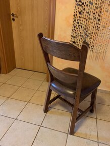 Starší kožené židle - 2