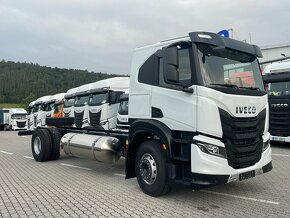 IVECO S-WAY 190S40/P LNG podvozek 4x2 - 2