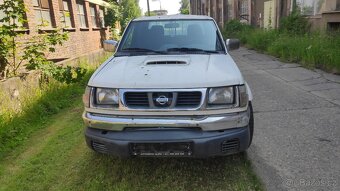 Nissan Navara pickup D22 4x4 - 2