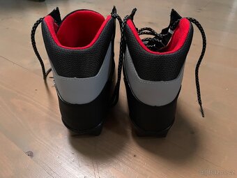 Nové boty na běžky Spine Comfort (NNN)vel.40-41 - 2