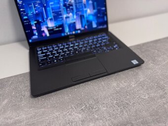 Dell Latitude 5401 - Intel Core i7-9850H / 16GB RAM / 512GB - 2