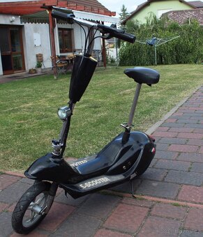 Elektro skútr bez ŘP - 2