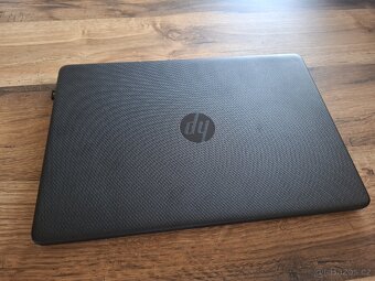 Notebook HP 15s-fq0750nc 15,6 N4120 4/128G - 2
