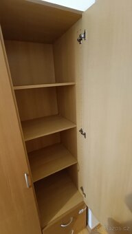 Šatní skříň - 2