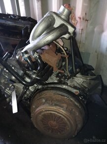 Renault Trafic 2.5 D Motor - 2