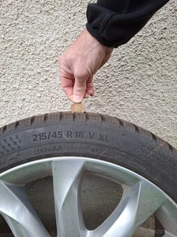 4xkomplet zimni pneu 215/45/18" - 2