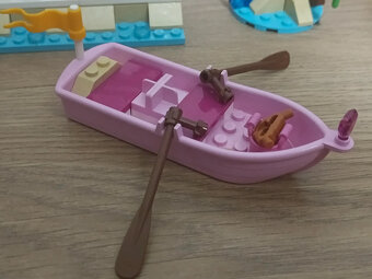 LEGO Disney Princess 41052 Kouzelný polibek Ariely - 2