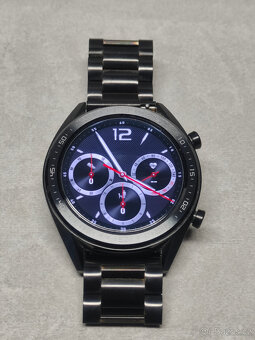 Huawei Watch GT Sport černé kovový pásek a nabíjecí stojánek - 2