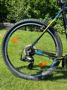 Horské kolo RockMachine Manhattan 50 - 2