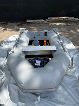 Nový Nafukovací rybářský člun 230cm pro 2 osoby - 2