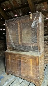 Sestava nábytku: šatní skříň, kredenc - 2