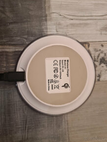 Bezdrátová nabíječka Captain America - 2