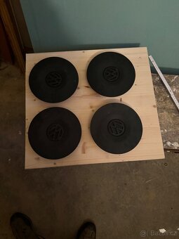 T4 pokličky kol originál - 2