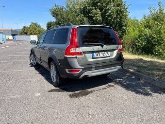 volvo xc70 136kw - 2