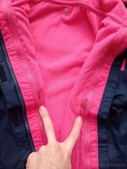 Dívčí zimní bunda v. 146/152 - 2