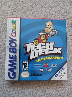 Nintendo game boy color Tech deck - 2