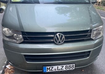 PŘEDEK VW T5 2012 zelený - 2