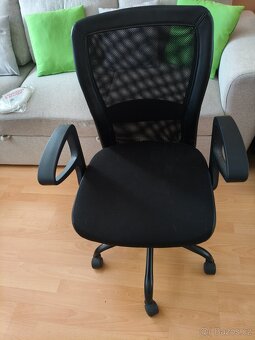 Kancelářské křeslo k PC - 2