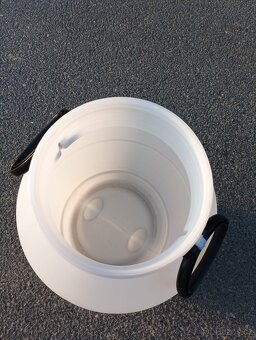 Barely 50l - 2