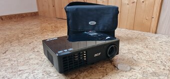 Projektor Acer X1261 + příslušenství - 2