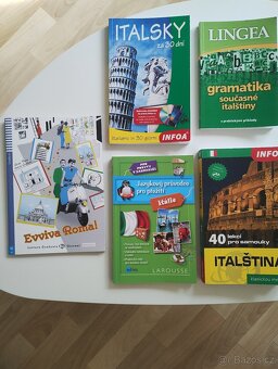 Italština učebnice různé - 2