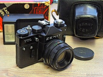 Zenit TTL + Helios 44M + blesk - 2