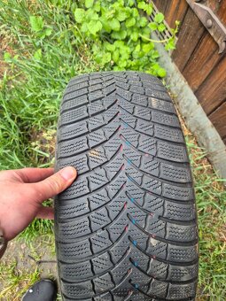 Bridgestone 205/55 16 zimní - 2