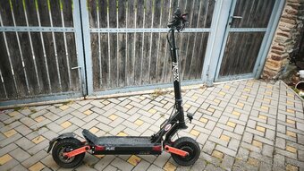 Elektrická koloběžka Joyor S10-S - 2